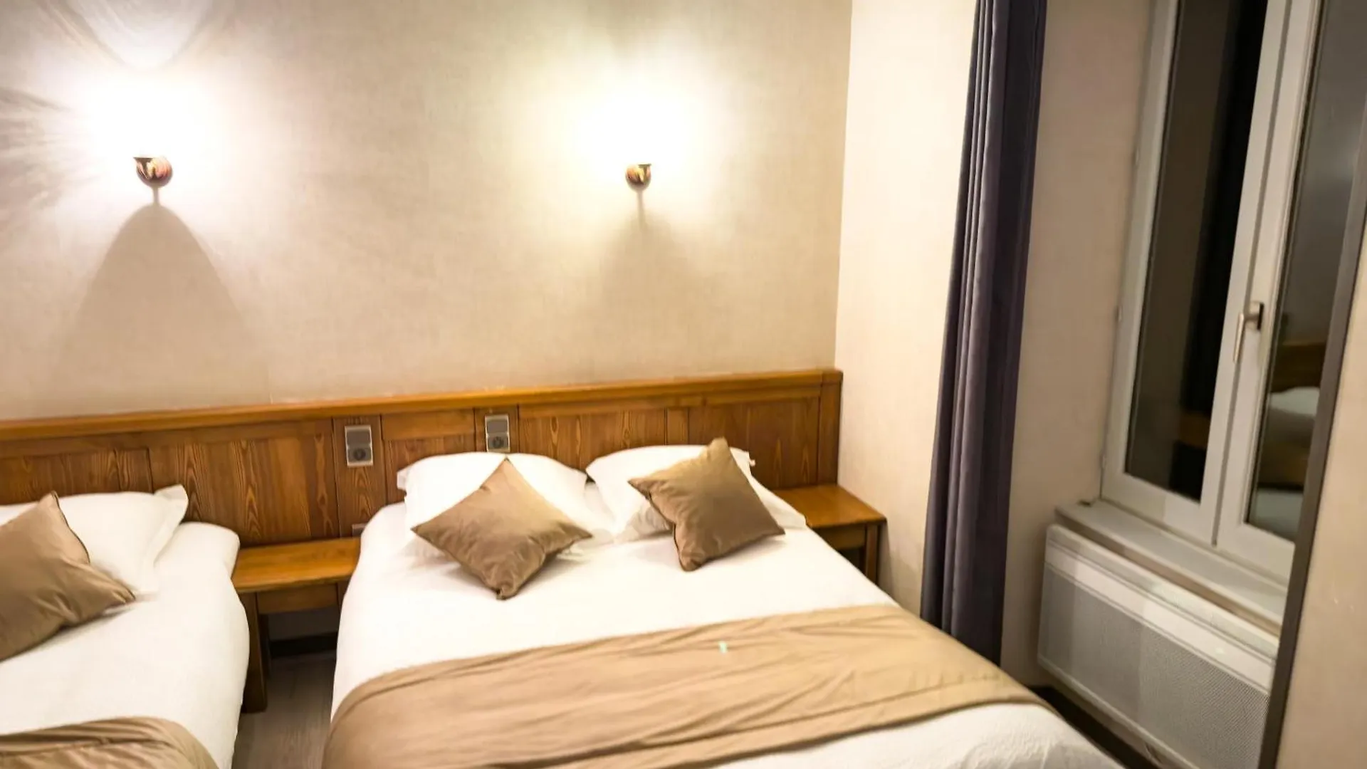 Le Relais De Lassouts Hotel