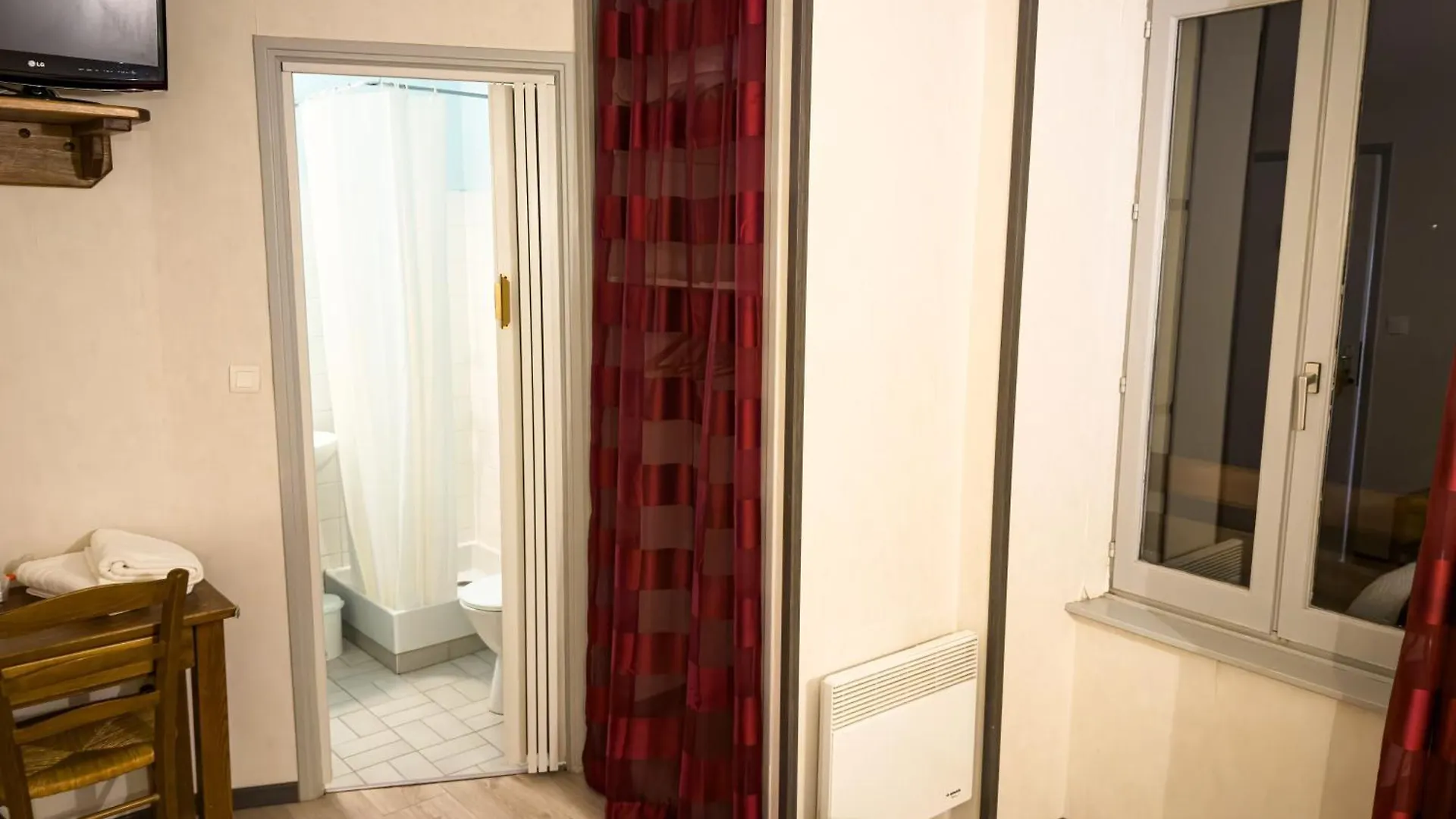 Le Relais De Lassouts Hotel